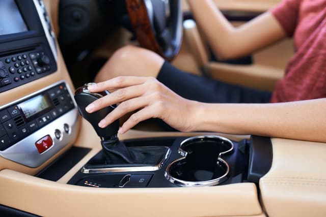 Top 5 Smart Car Accessories That Make Road Trips Better